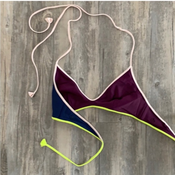 Lululemon swim top - Picture 6 of 6